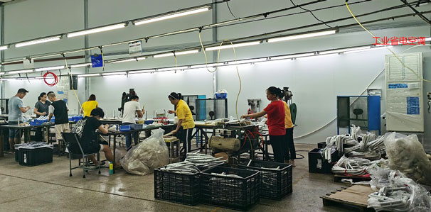 星科廠房車間_工業省電空調