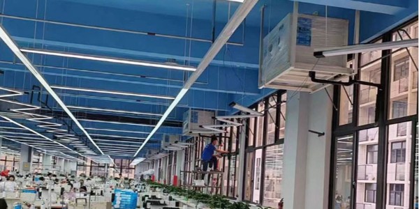 服裝廠房生產車間整體降溫用工業(yè)蒸發(fā)冷省電空調臥式射流機